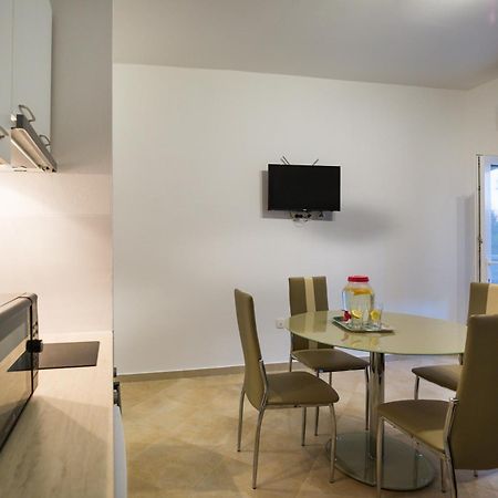 Memories Apartments スヴェティ・ペタル エクステリア 写真