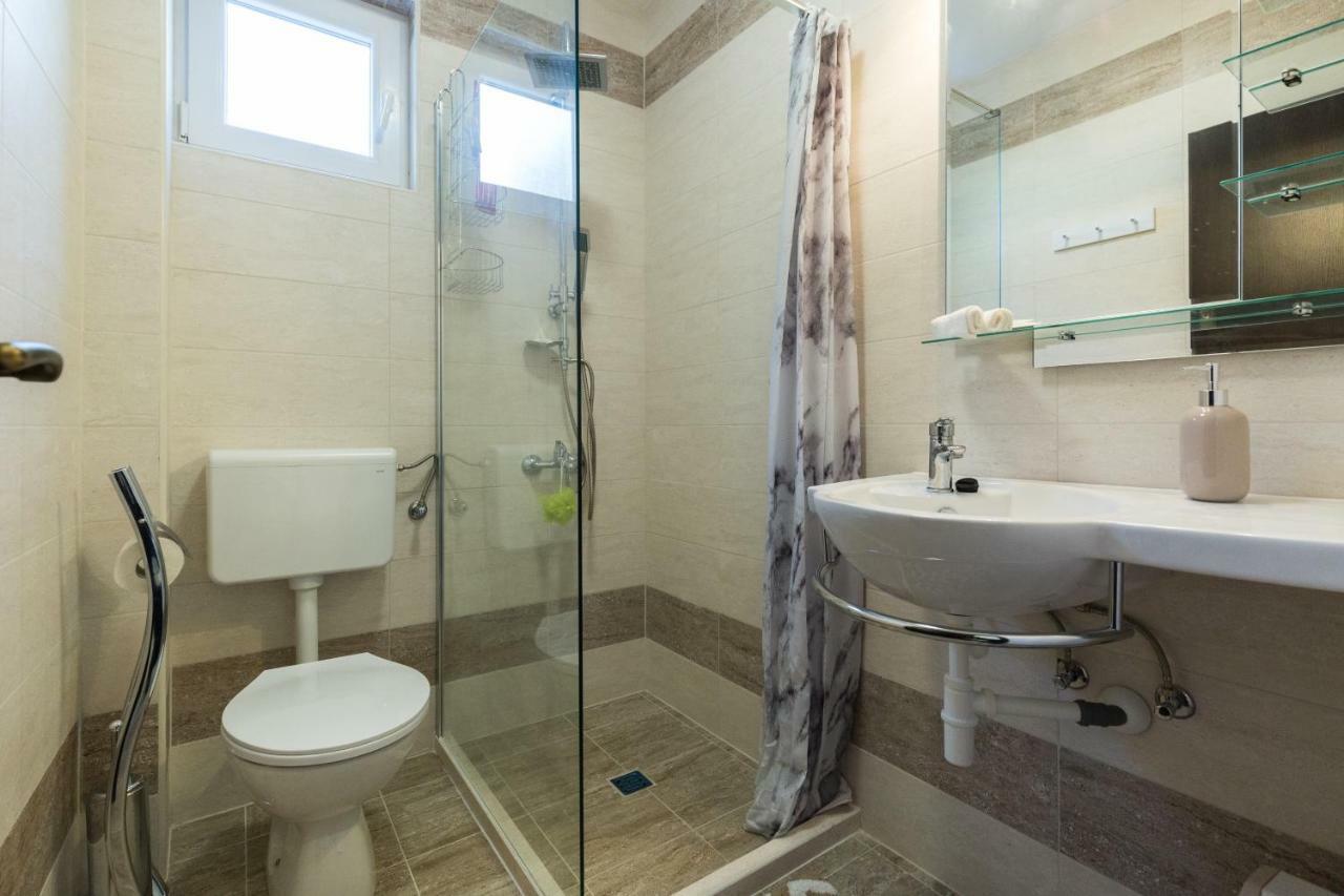 Memories Apartments スヴェティ・ペタル エクステリア 写真