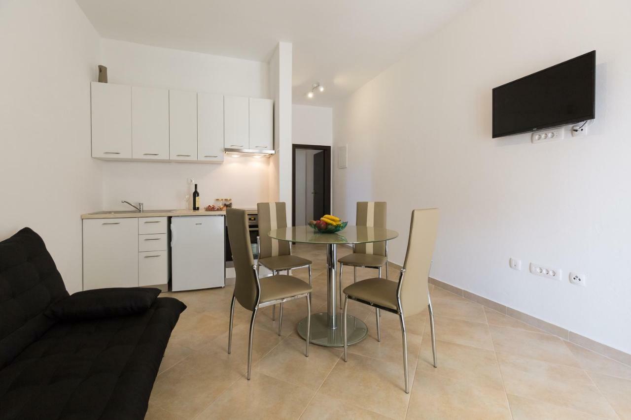 Memories Apartments スヴェティ・ペタル エクステリア 写真