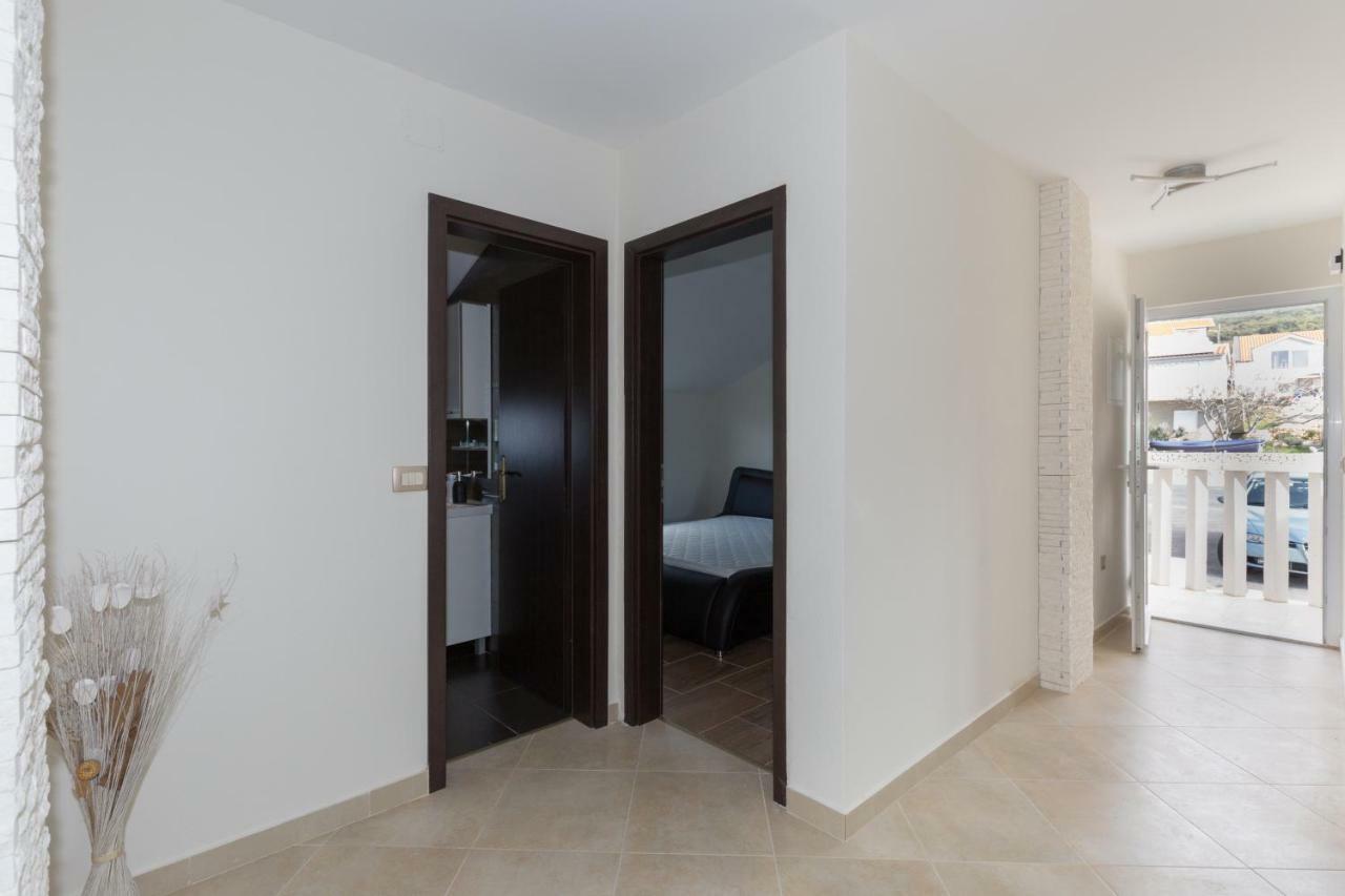 Memories Apartments スヴェティ・ペタル エクステリア 写真
