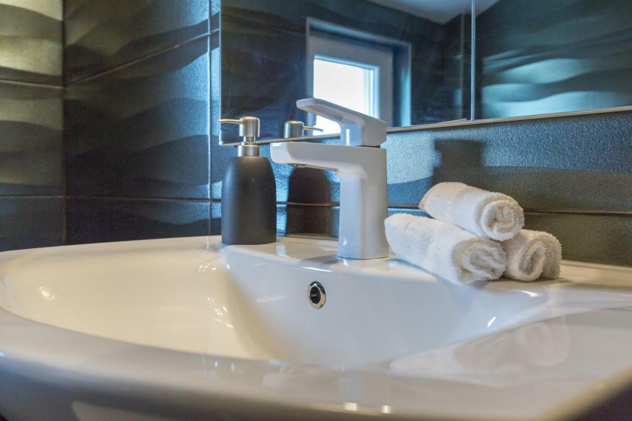 Memories Apartments スヴェティ・ペタル エクステリア 写真