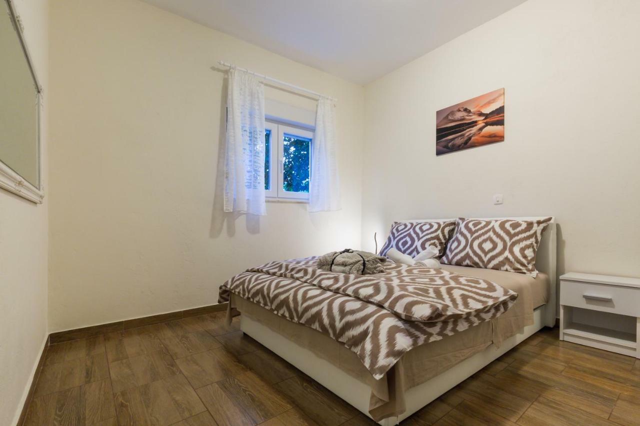 Memories Apartments スヴェティ・ペタル エクステリア 写真