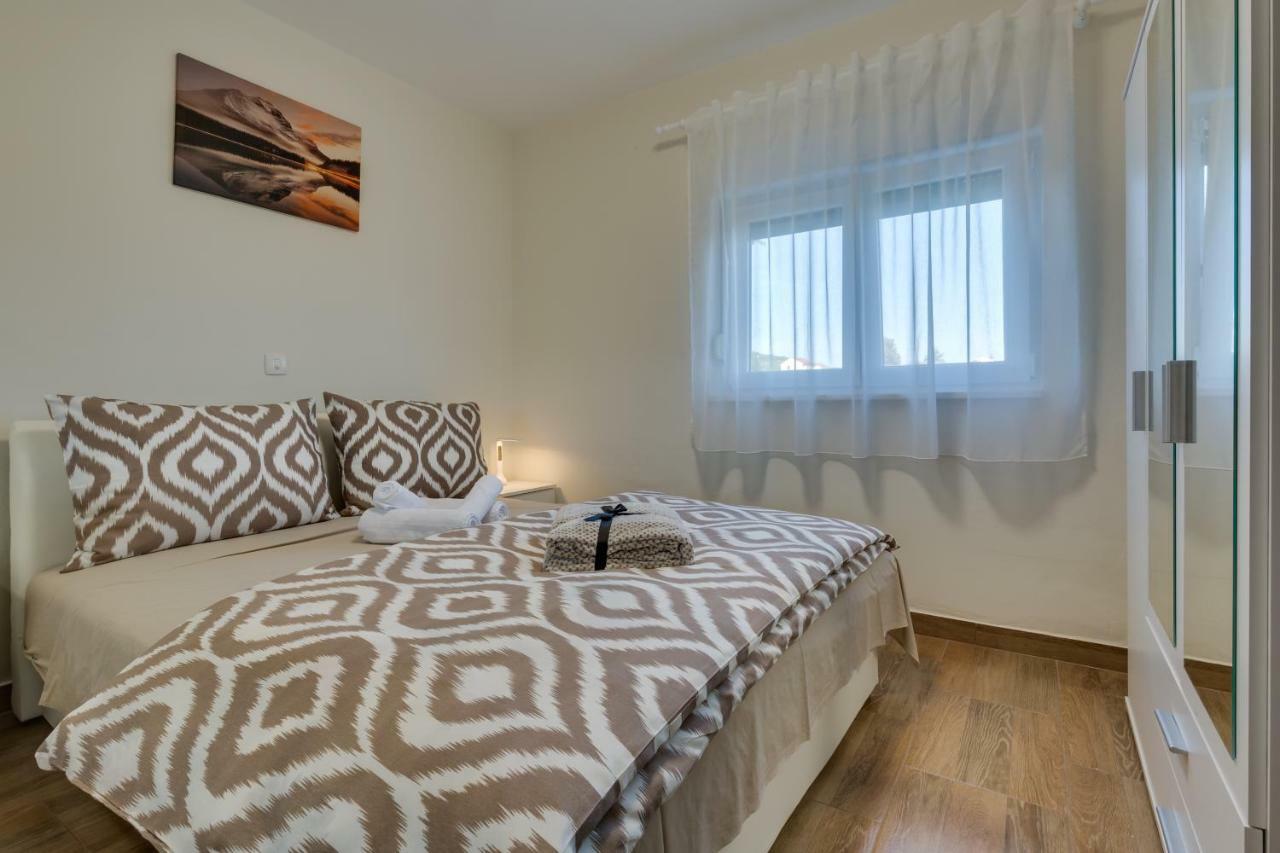 Memories Apartments スヴェティ・ペタル エクステリア 写真